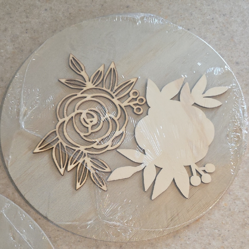Wooden Floral Round Wall Art - Unbranded